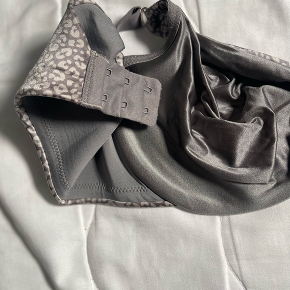 Maidenform Gray Full Coverage Underwire Bra - Picture 6 of 6